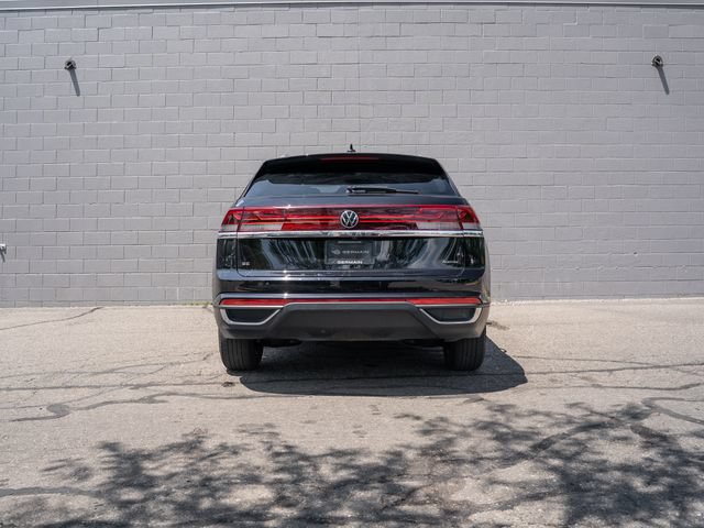 Used 2024 Volkswagen Atlas Cross Sport SE AWD/4WD image 6