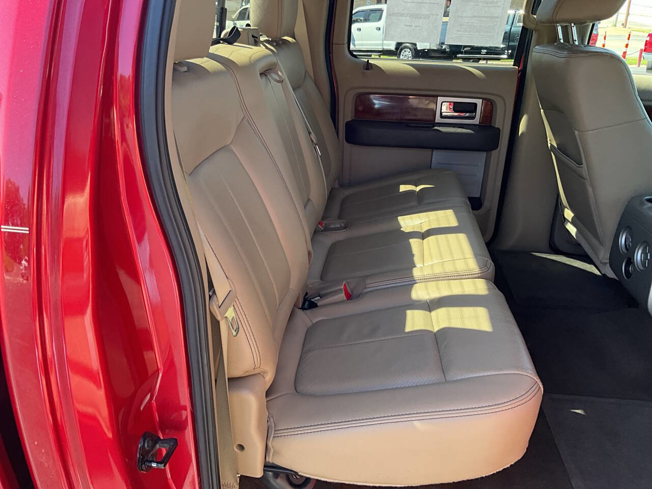 Used 2010 Ford F150 Lariat AWD/4WD image 23