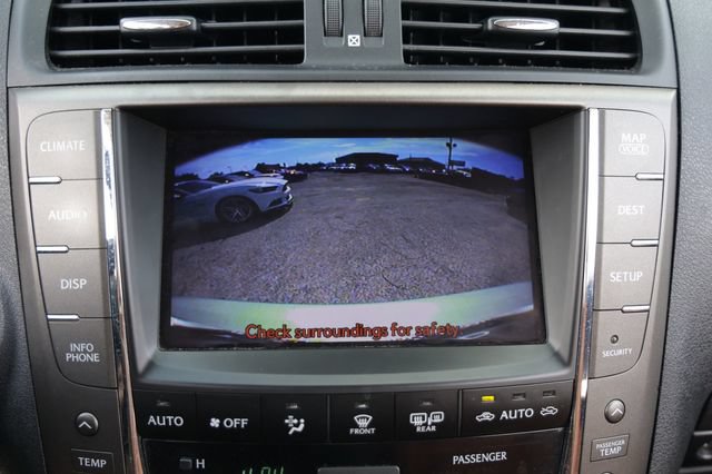 Used 2011 Lexus IS 350C w/ Luxury Pkg RWD image 35