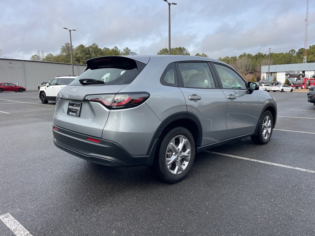Certified 2024 Honda HR-V LX image 8