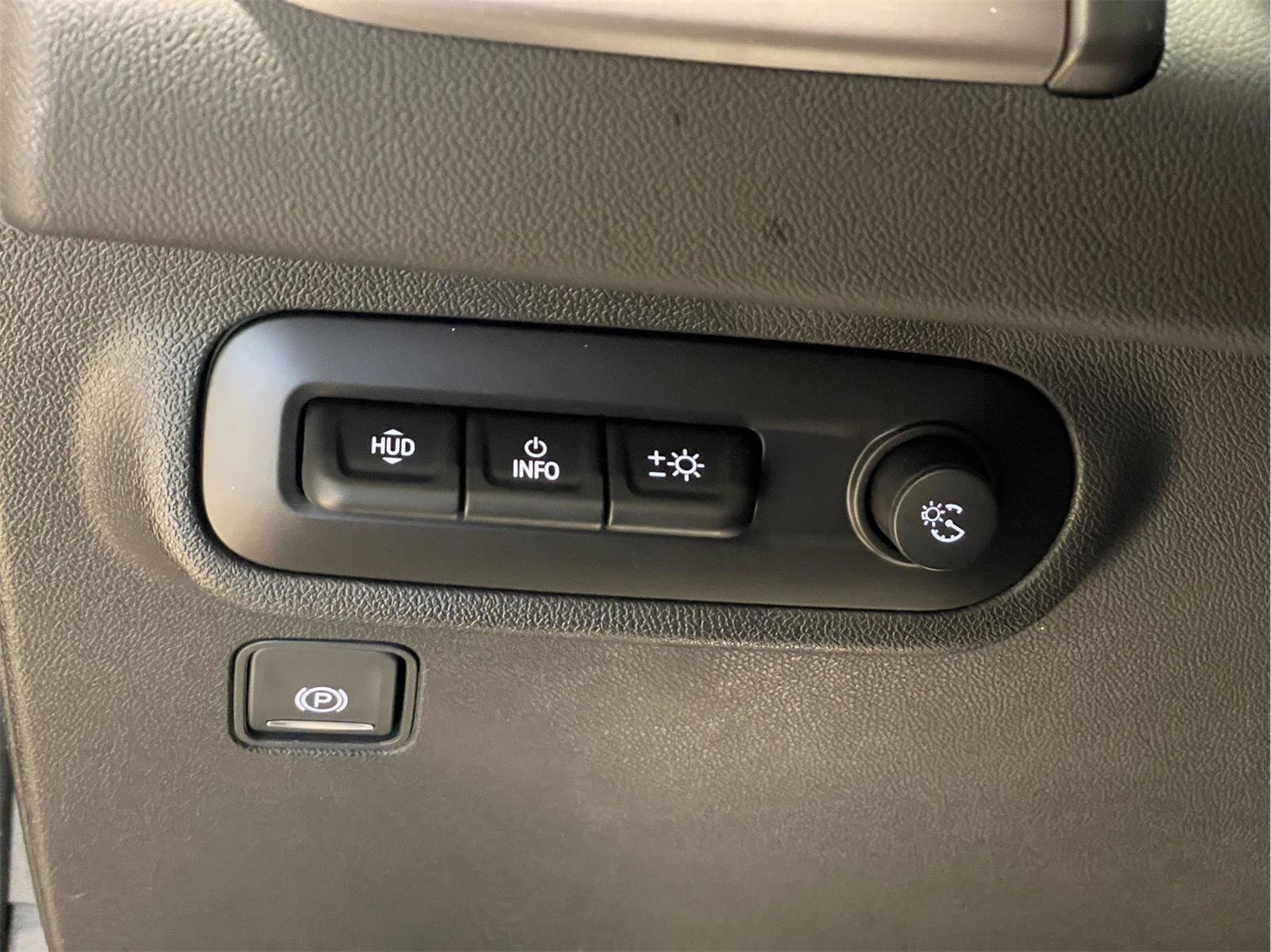 Used 2022 GMC Terrain AT4 w/ Infotainment Package II image 26