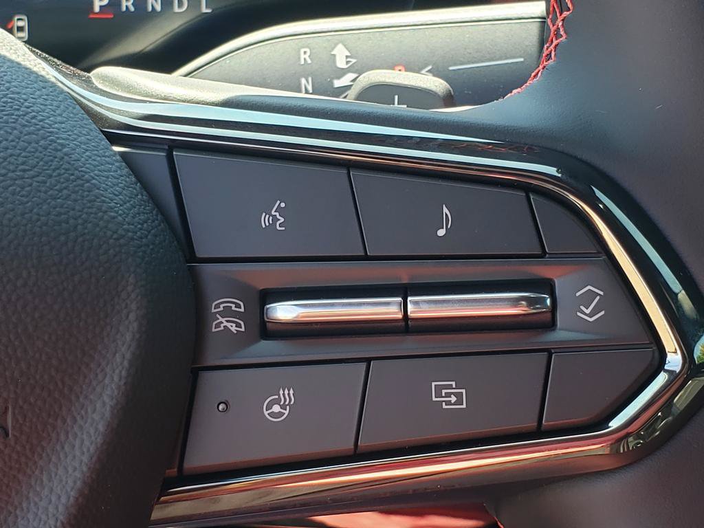 New 2026 Chevrolet Equinox RS w/ Convenience Package III FWD image 28