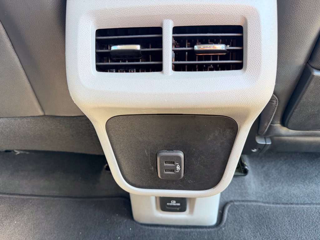 Used 2022 GMC Terrain SLT AWD/4WD image 29