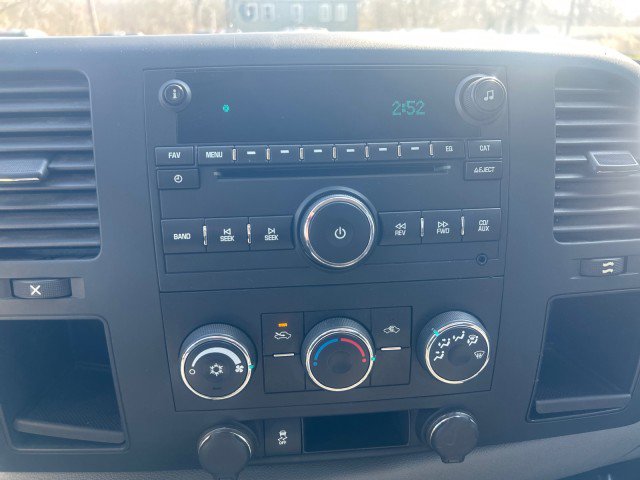 Used 2013 Chevrolet Silverado 1500 W/T w/ LS Package image 16