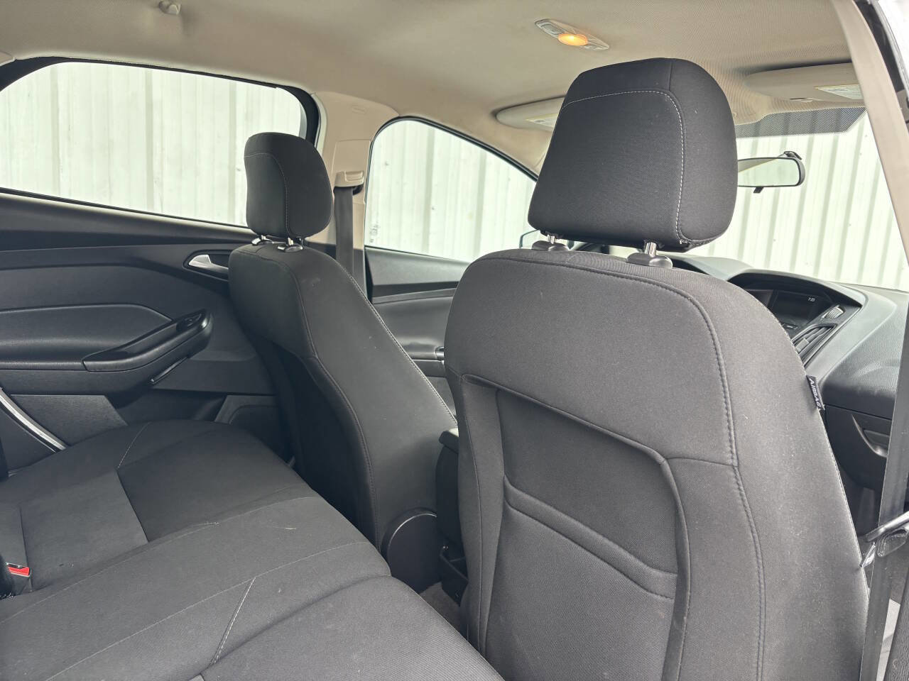 Used 2018 Ford Focus SE image 16