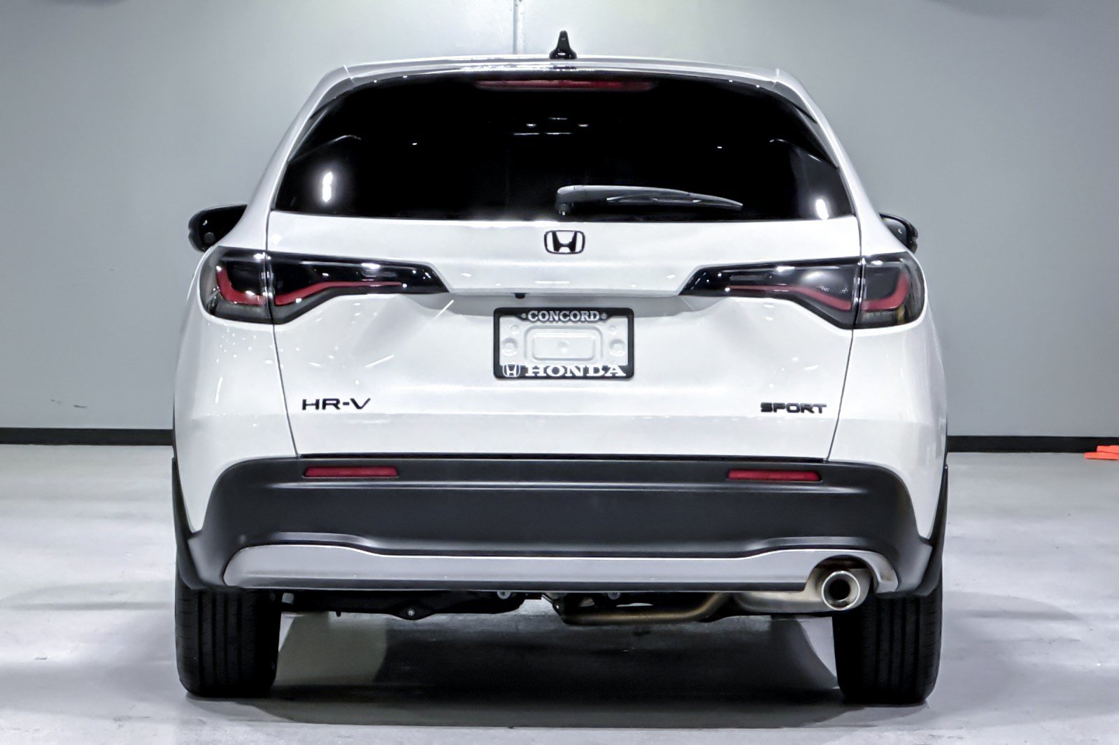 Used 2025 Honda HR-V Sport image 10