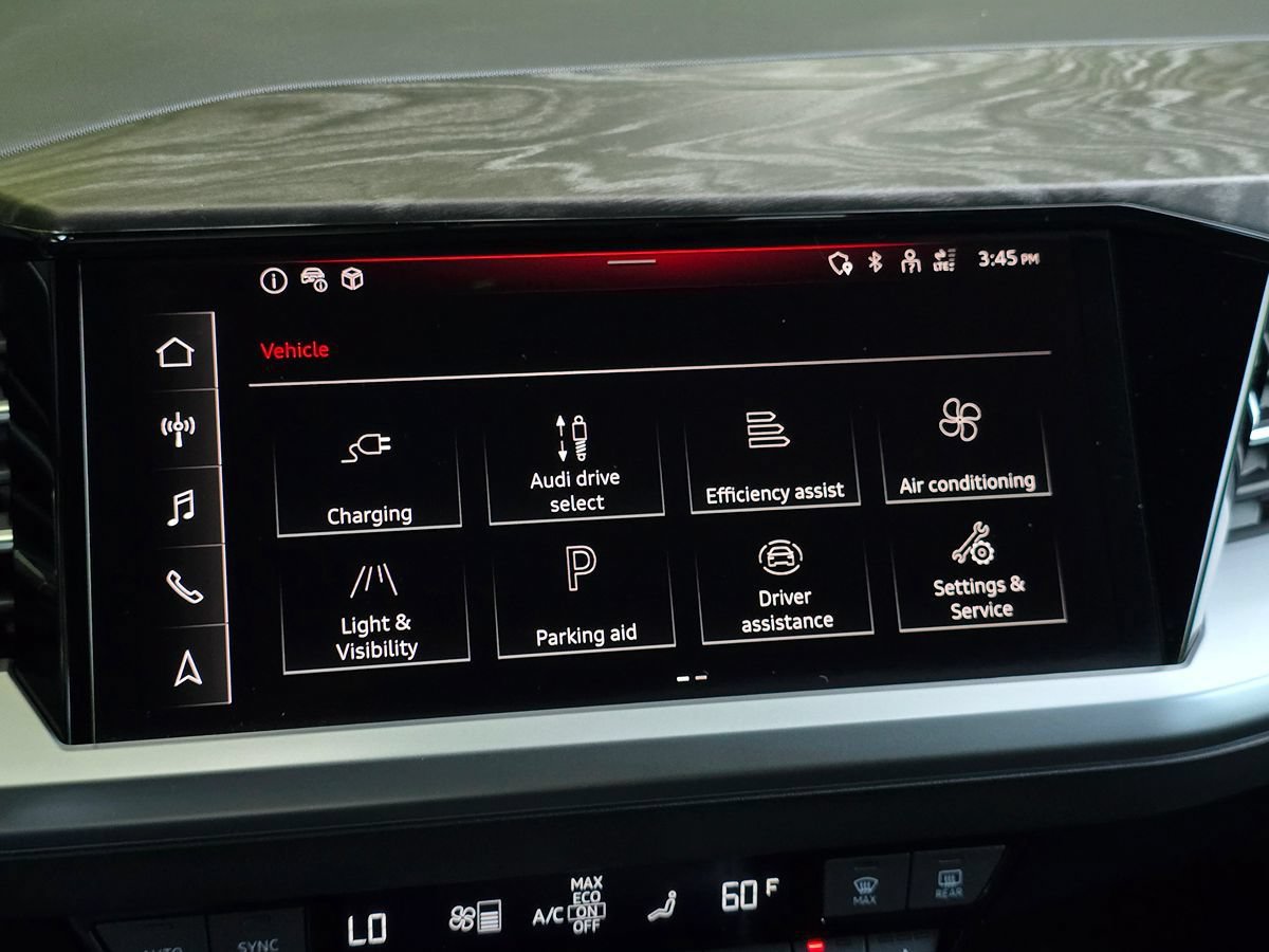 Used 2026 Audi Q4 e-tron Premium w/ Convenience Package AWD/4WD image 36