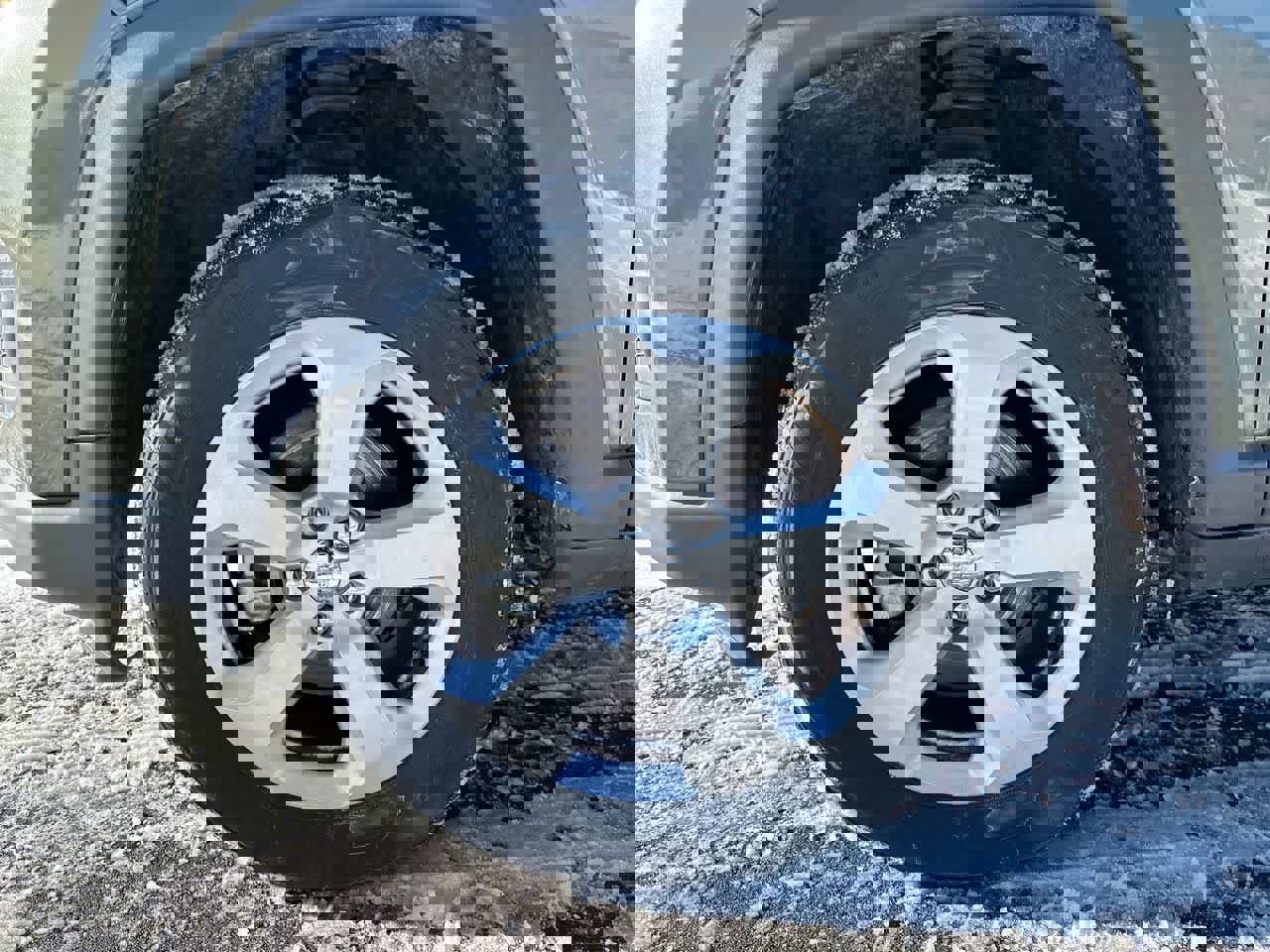 Used 2018 Jeep Compass Latitude w/ Cold Weather Group image 19