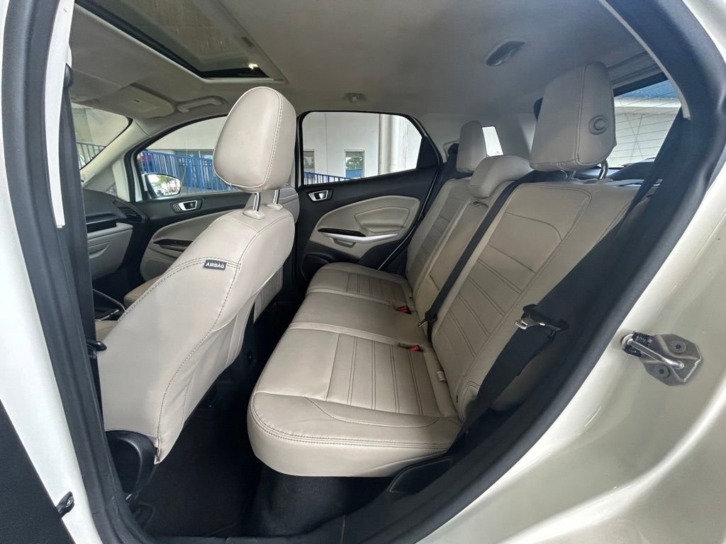 Used 2021 Ford EcoSport Titanium image 32
