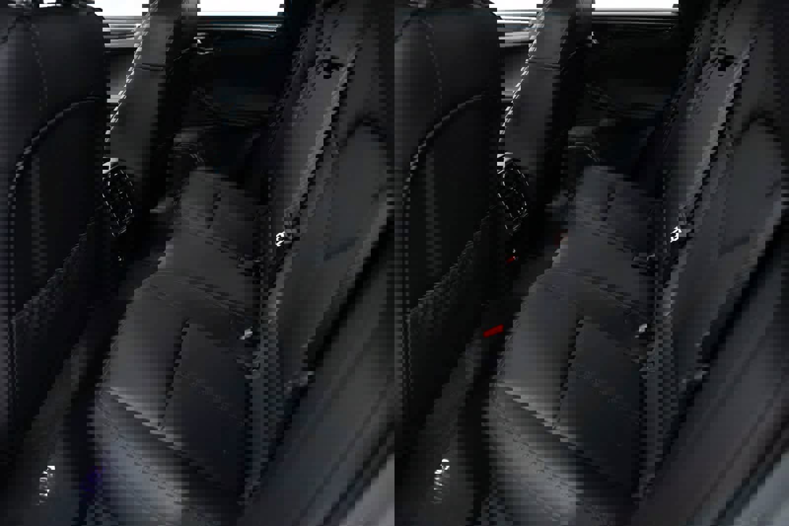 Certified 2026 Porsche Macan image 36