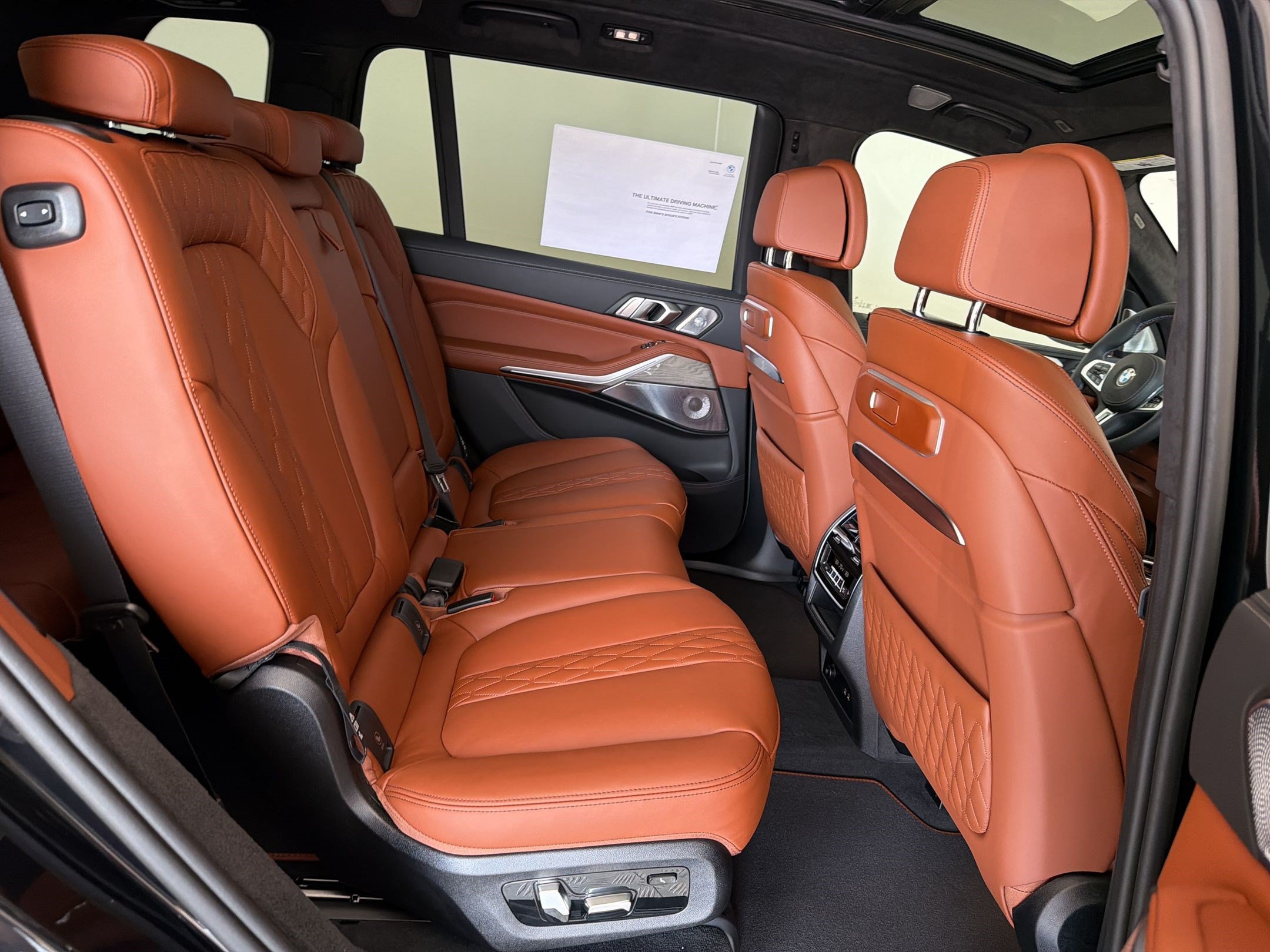 New 2027 BMW X7 M60i AWD/4WD image 31