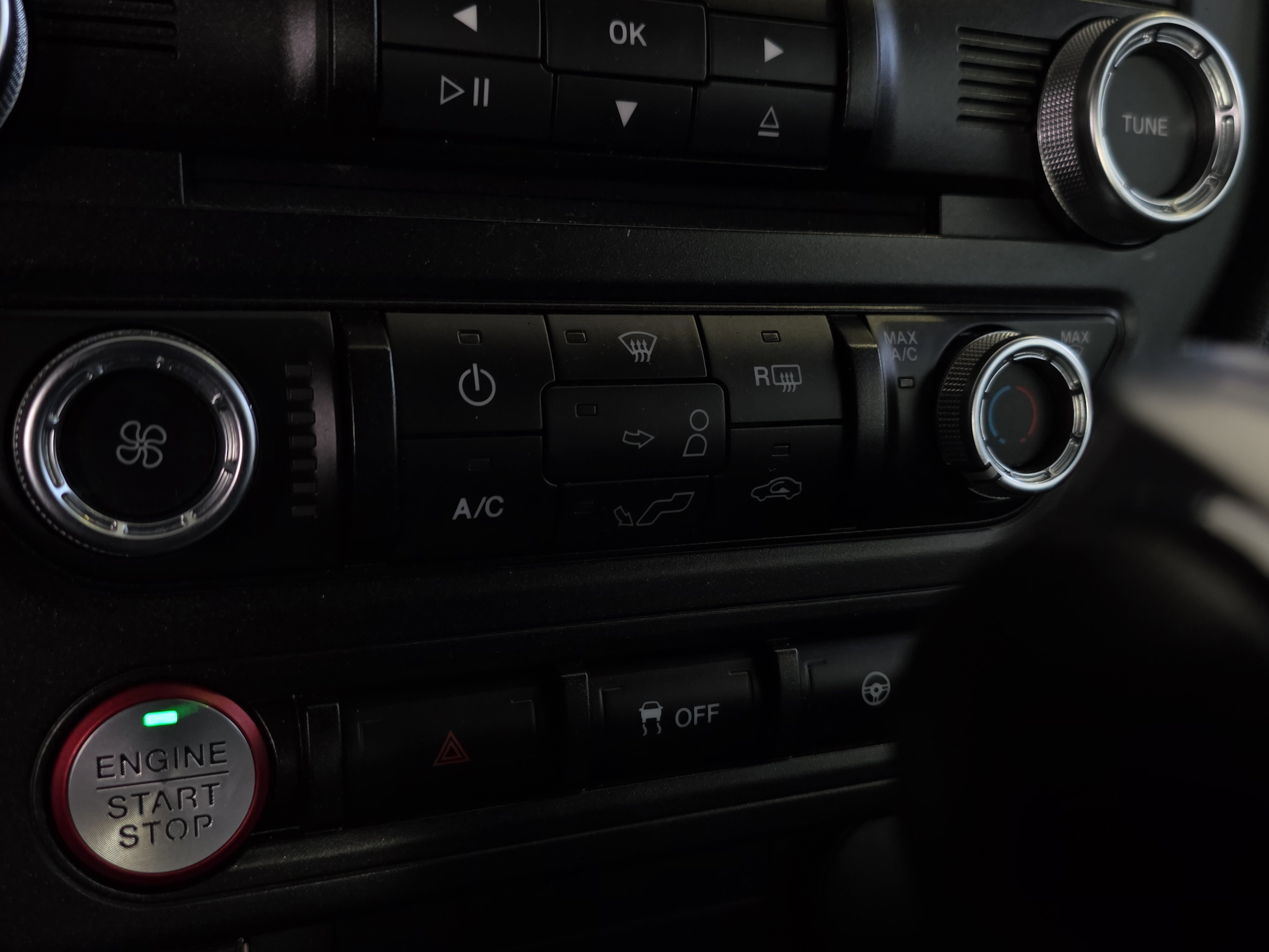 Used 2018 Ford Mustang GT image 15