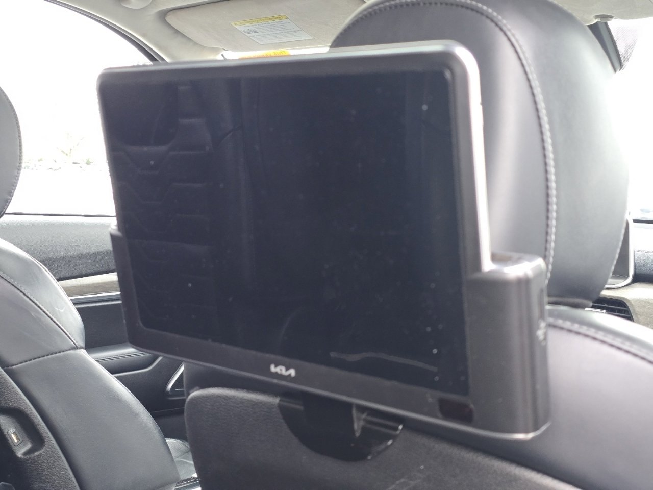 Used 2022 Kia Telluride SX w/ SX Prestige Package image 11