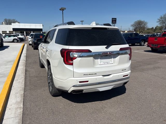 Used 2022 GMC Acadia Denali AWD/4WD image 9