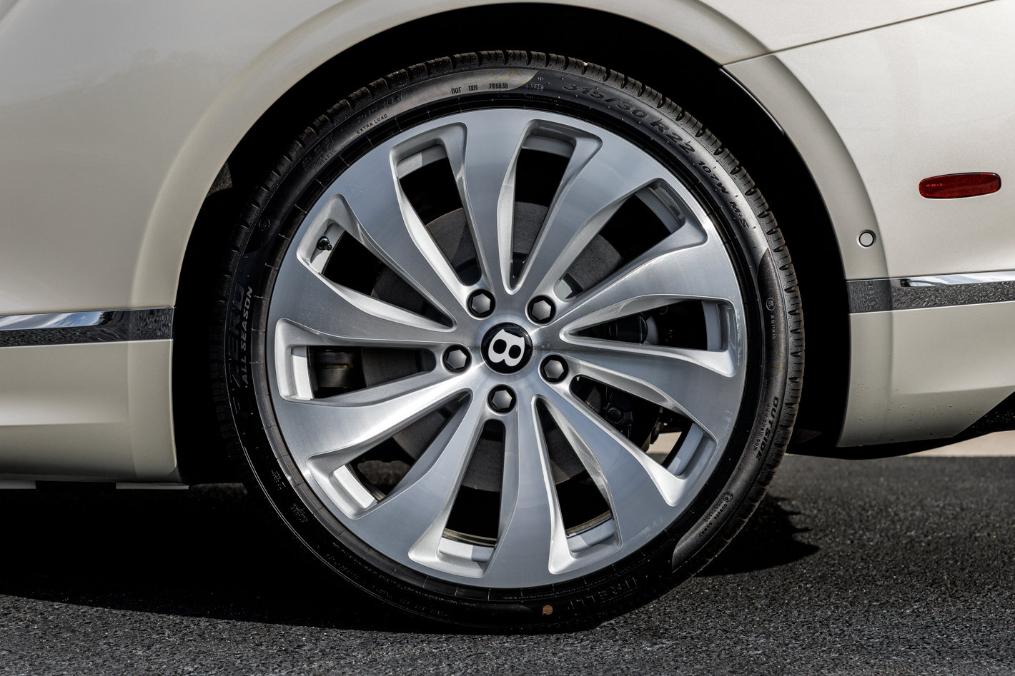 New 2026 Bentley Continental GTC image 15