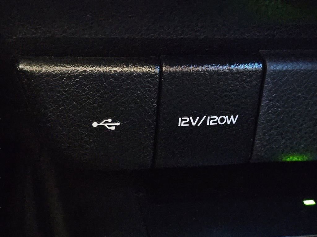 Used 2023 Toyota Camry XSE w/ Navigation Package image 19
