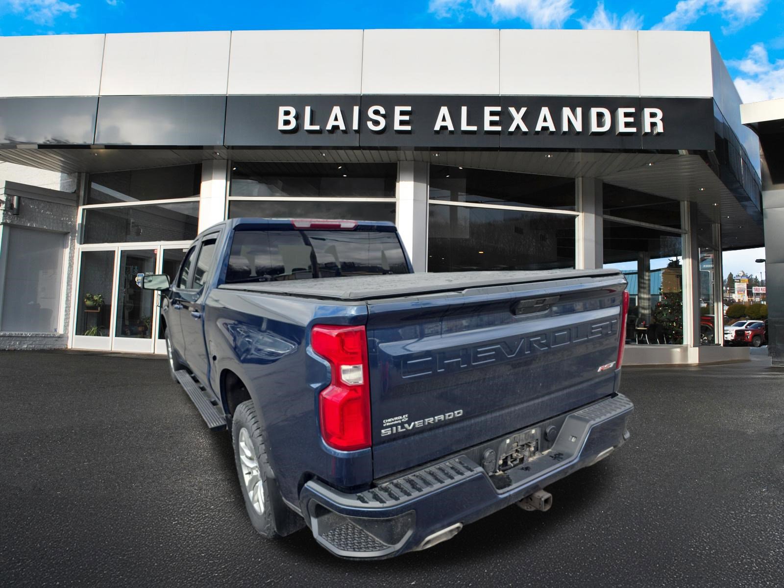 Used 2021 Chevrolet Silverado 1500 RST AWD/4WD image 7