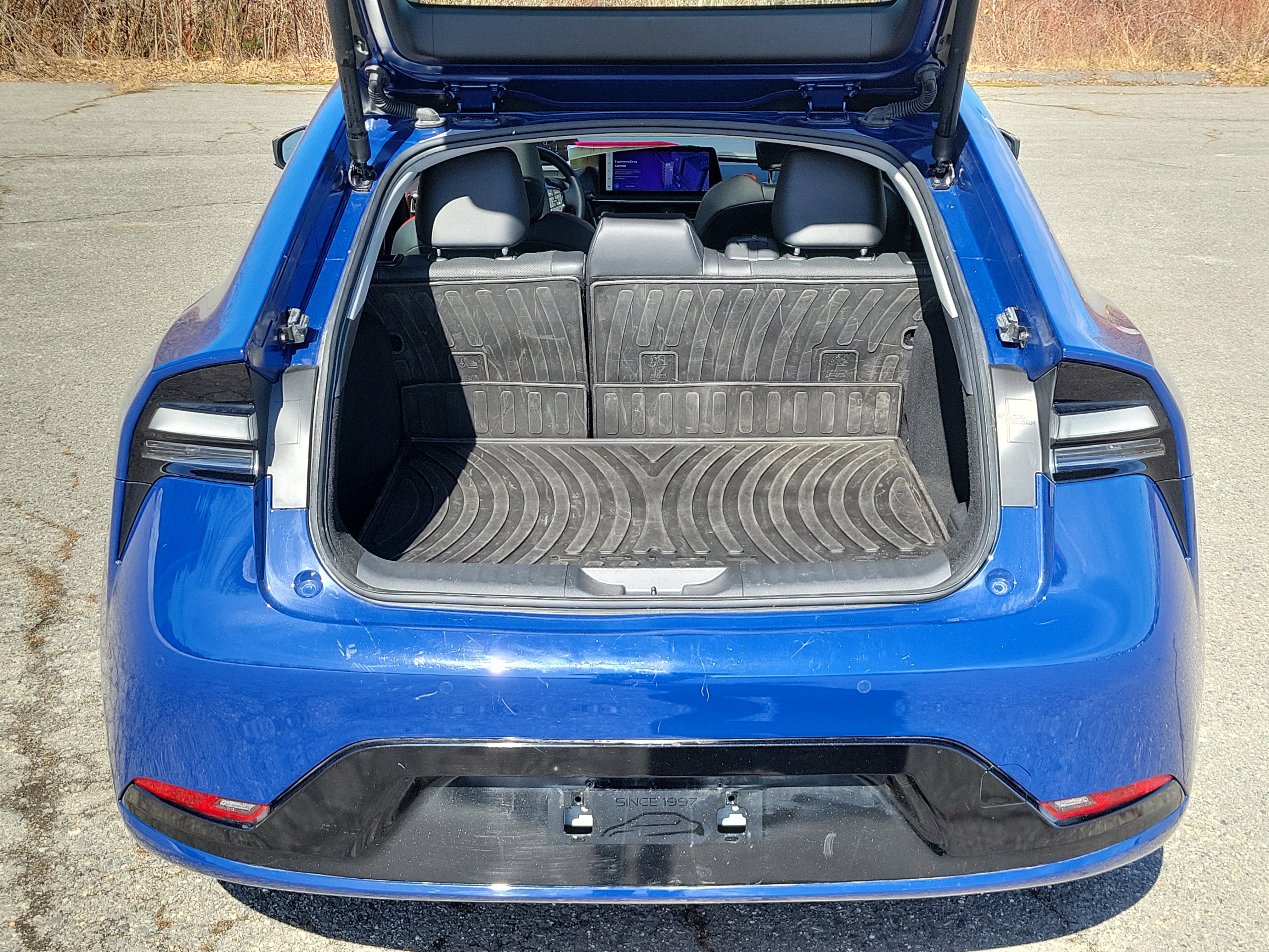 Used 2024 Toyota Prius Prime Premium w/ Advanced Technology Package image 17