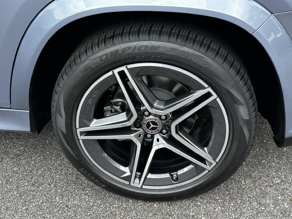 New 2026 Mercedes-Benz GLS 450 4MATIC image 24