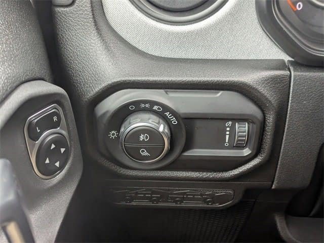 New 2026 Jeep Gladiator Sport AWD/4WD image 12