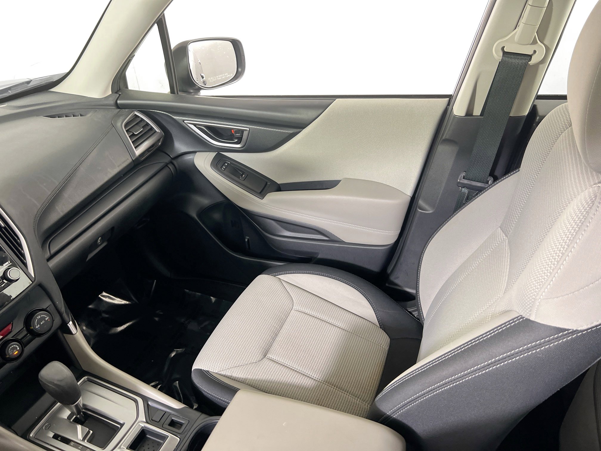 Used 2022 Subaru Forester AWD/4WD image 21