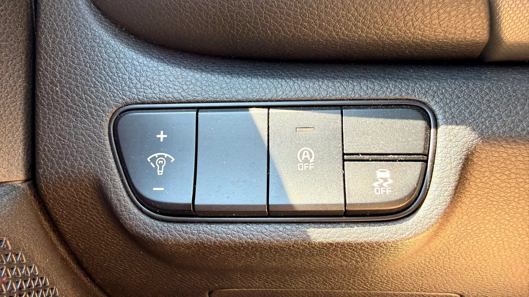 Used 2024 Kia Seltos LX AWD/4WD image 27