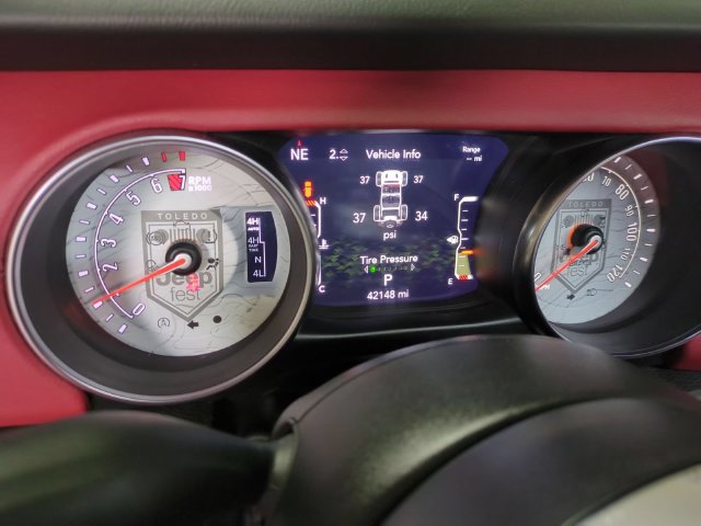 Used 2023 Jeep Wrangler Unlimited Rubicon 392 AWD/4WD image 16