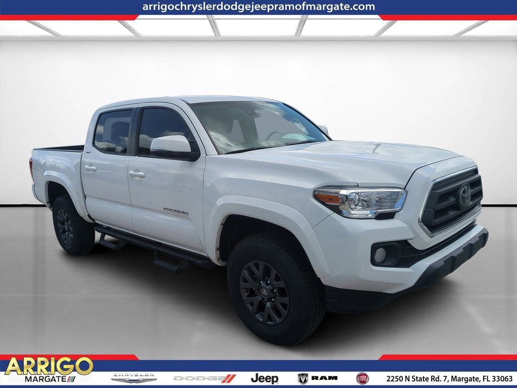 Used 2022 Toyota Tacoma SR5 w/ Technology Package RWD image 1