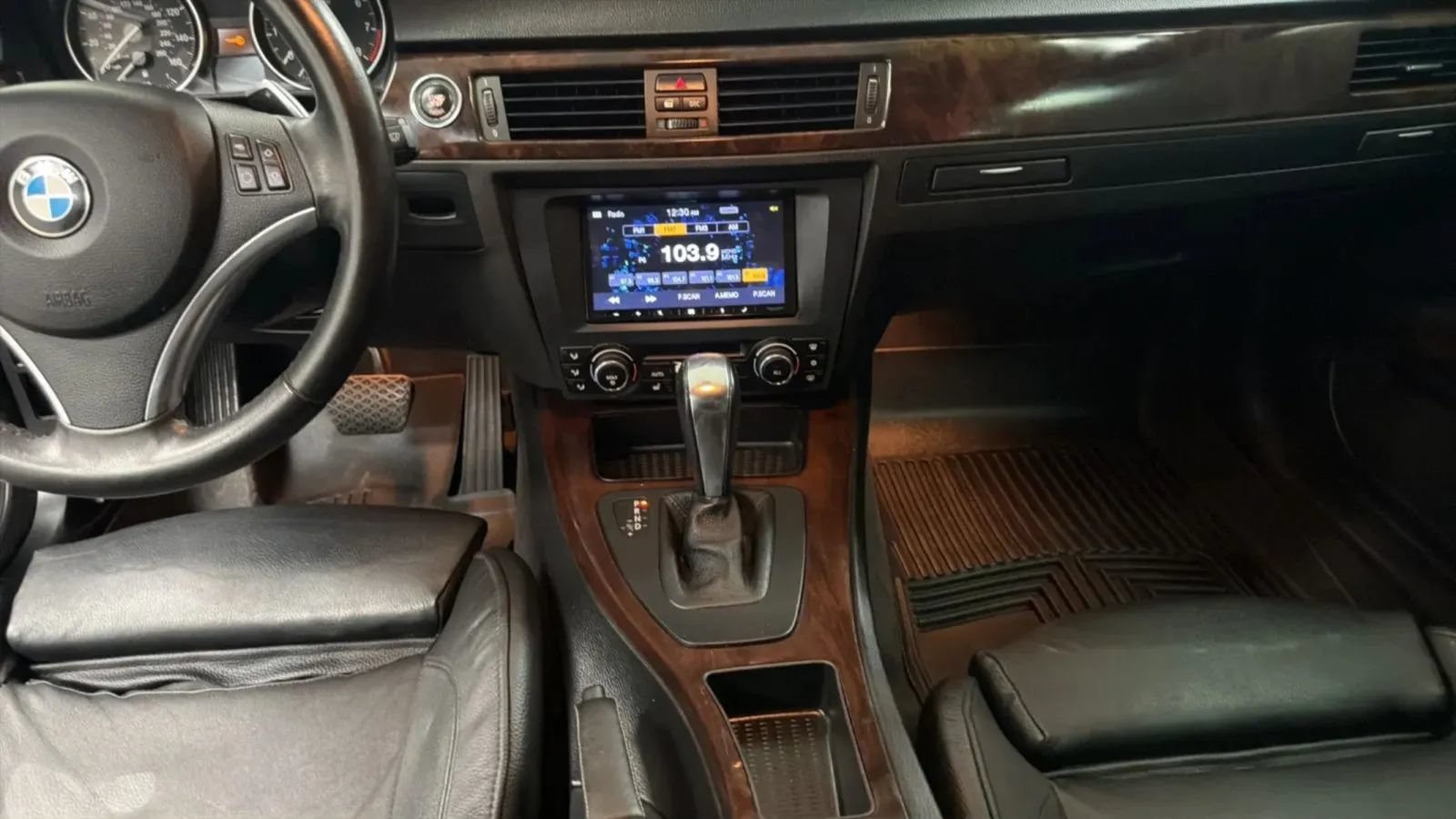 Used 2011 BMW 328i Coupe RWD image 15