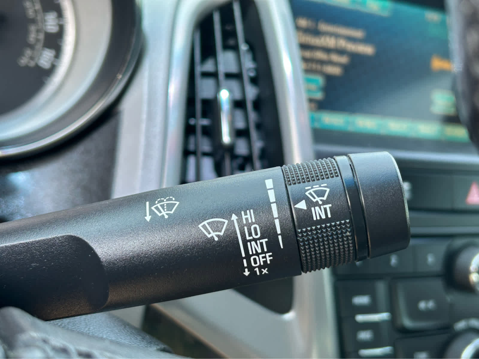 Used 2017 Buick Verano Sport Touring image 19