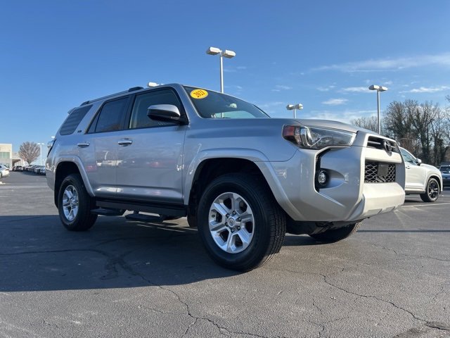Used 2021 Toyota 4Runner SR5 image 3