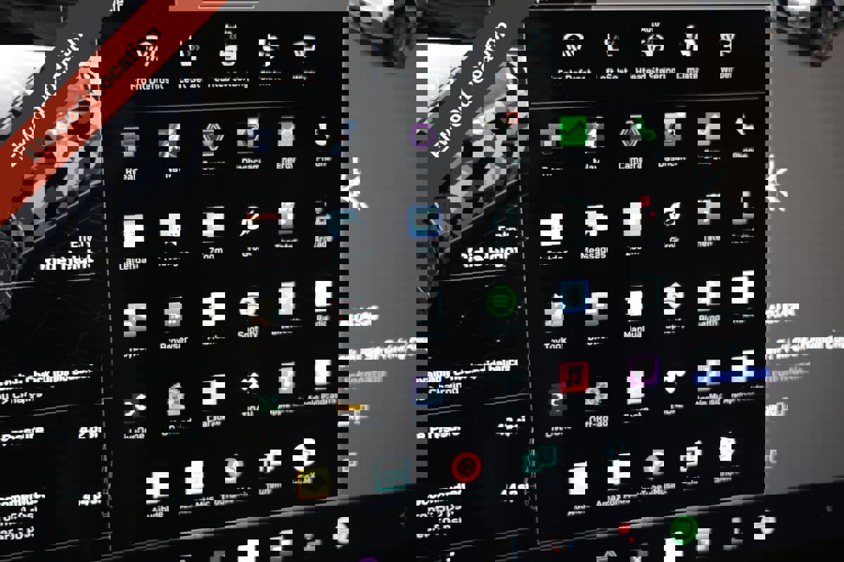 Used 2024 Tesla Cybertruck AWD Crew Cab image 26