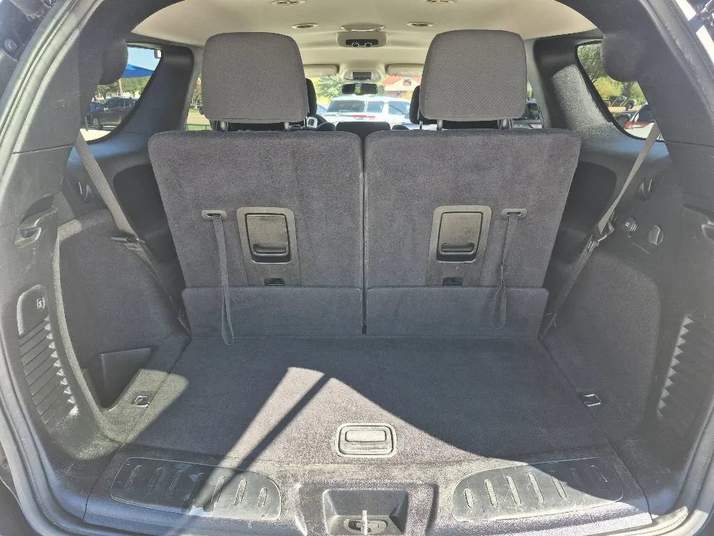 Used 2011 Dodge Durango Crew RWD image 10