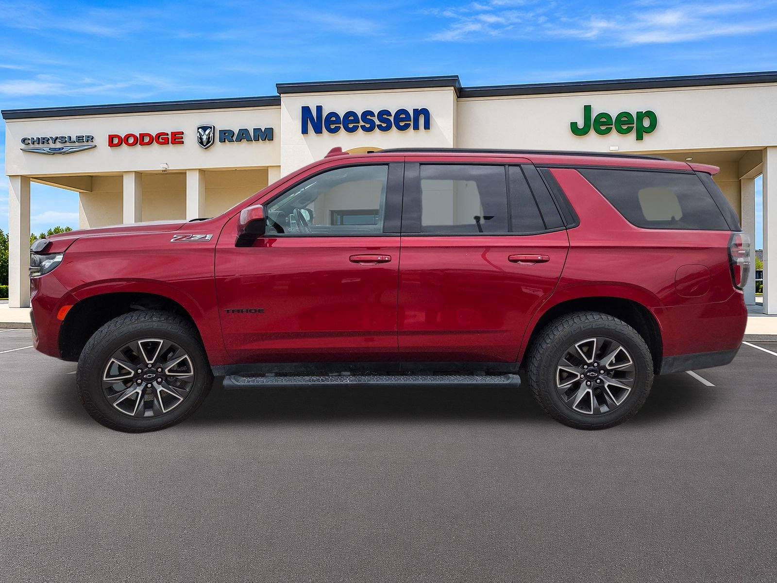 Used 2021 Chevrolet Tahoe Z71 AWD/4WD image 4