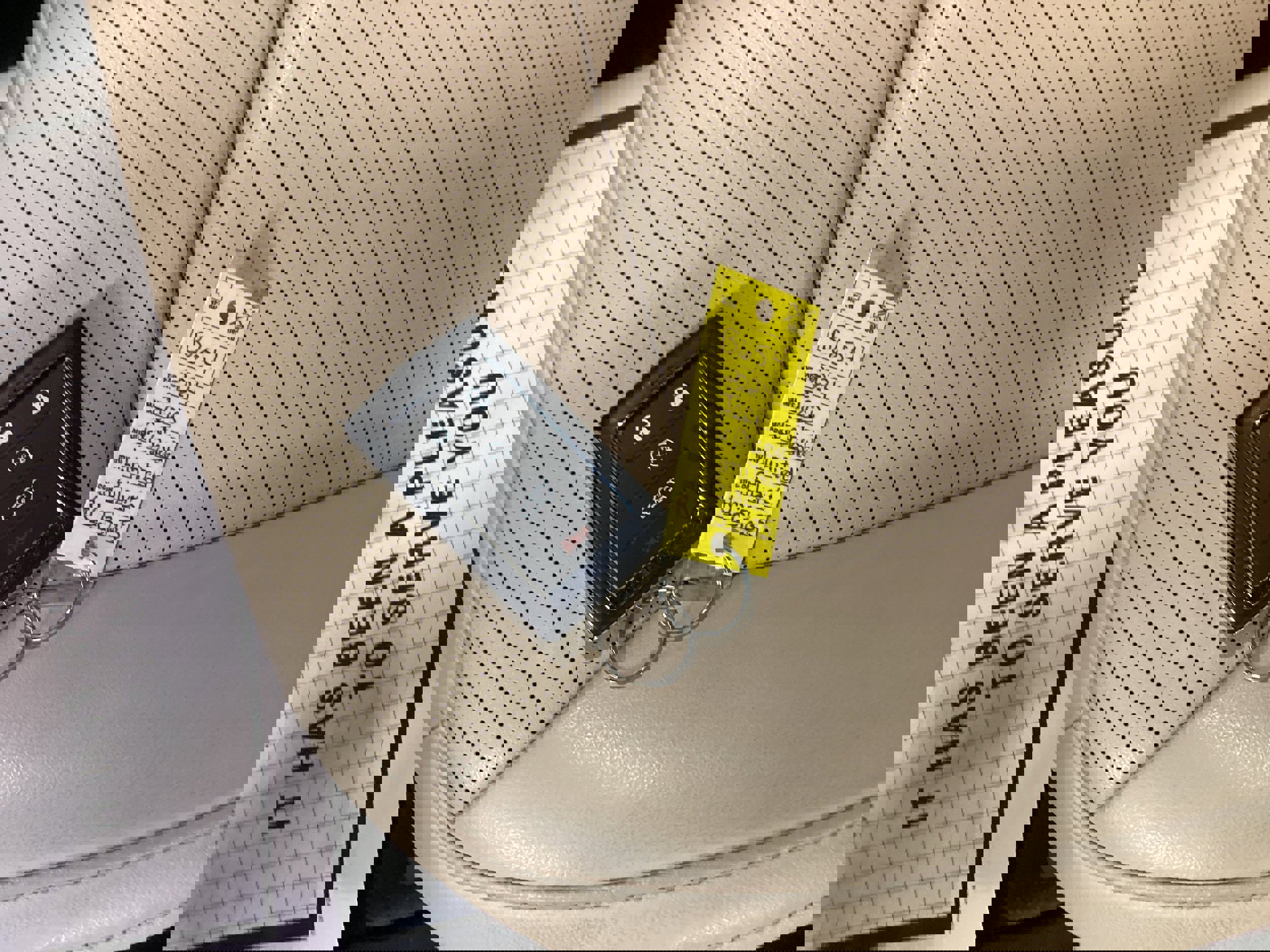 Used 2024 Jeep Grand Cherokee Limited w/ Luxury Tech Group II image 43