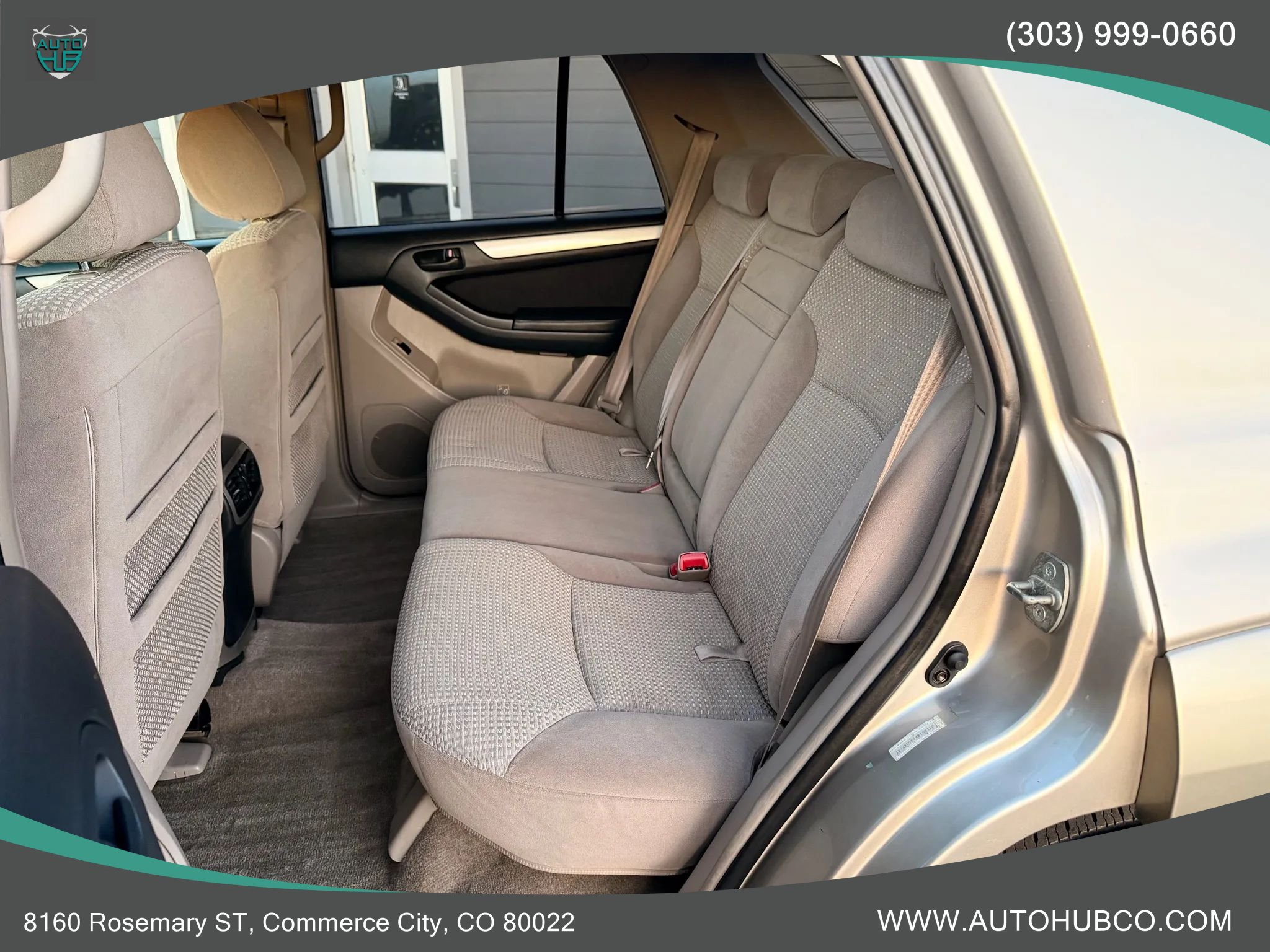 Used 2004 Toyota 4Runner SR5 AWD/4WD image 9