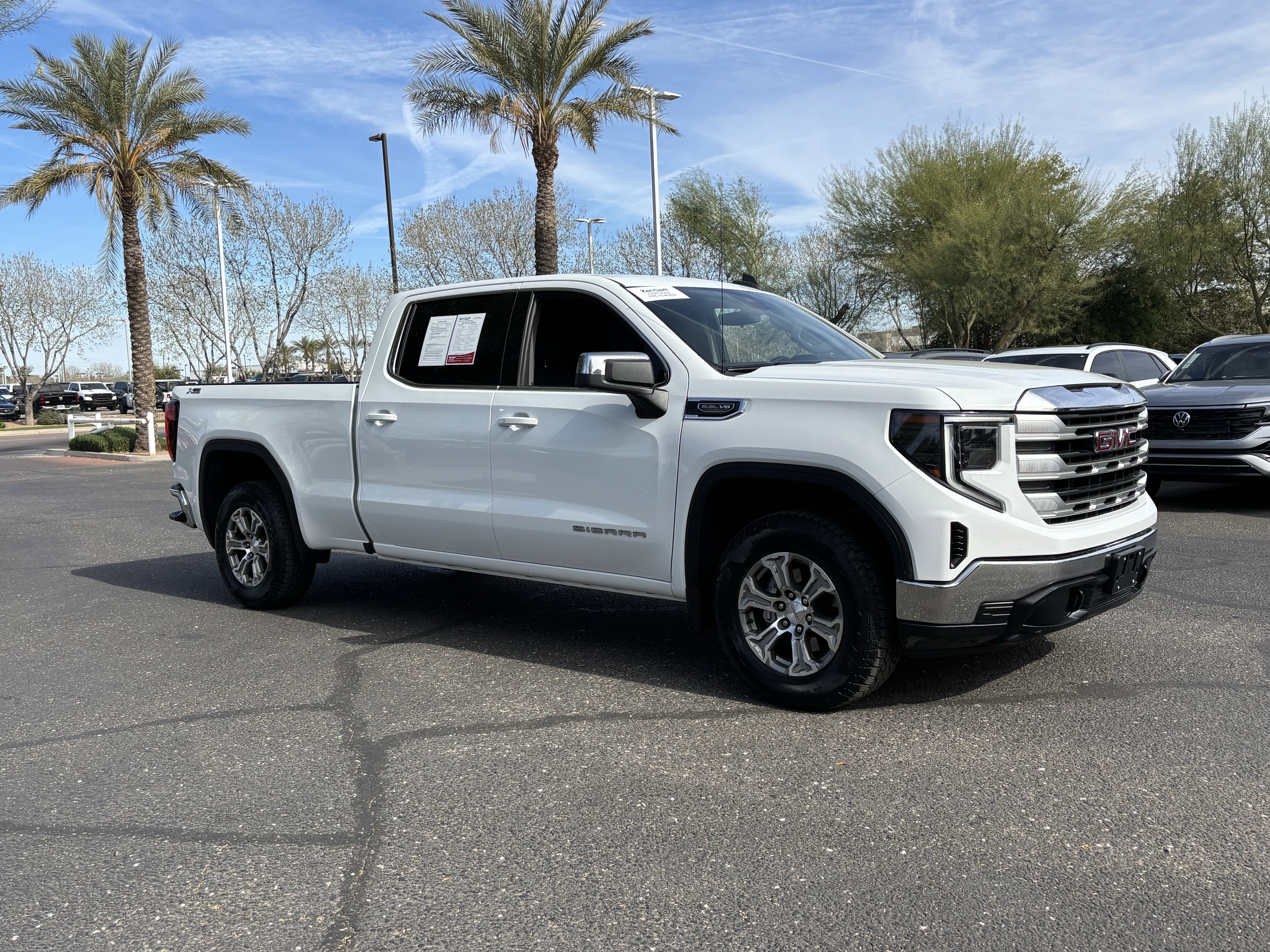 Used 2023 GMC Sierra 1500 SLE image 6