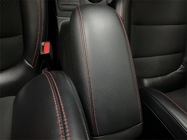 Used 2024 Ford Escape ST-Line image 11