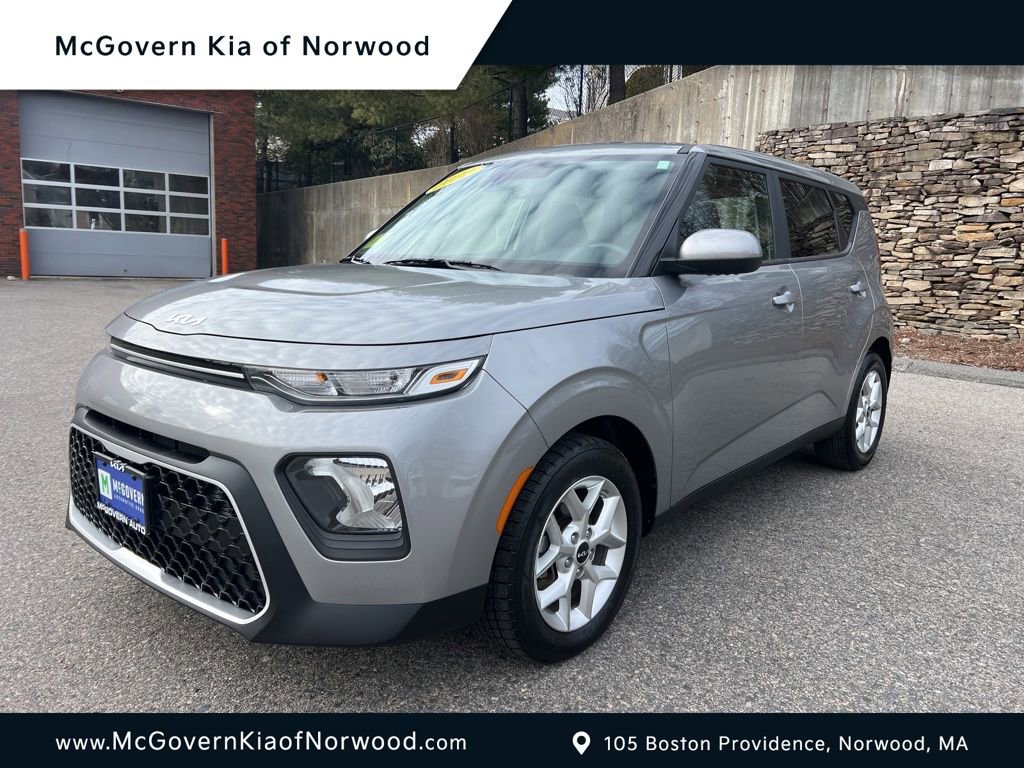 Certified 2022 Kia Soul LX w/ Technology Package