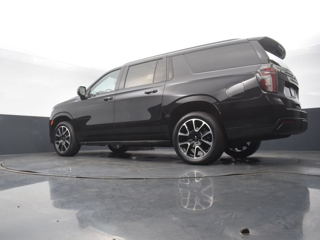 Used 2023 Chevrolet Suburban RST w/ Luxury Package AWD/4WD image 54