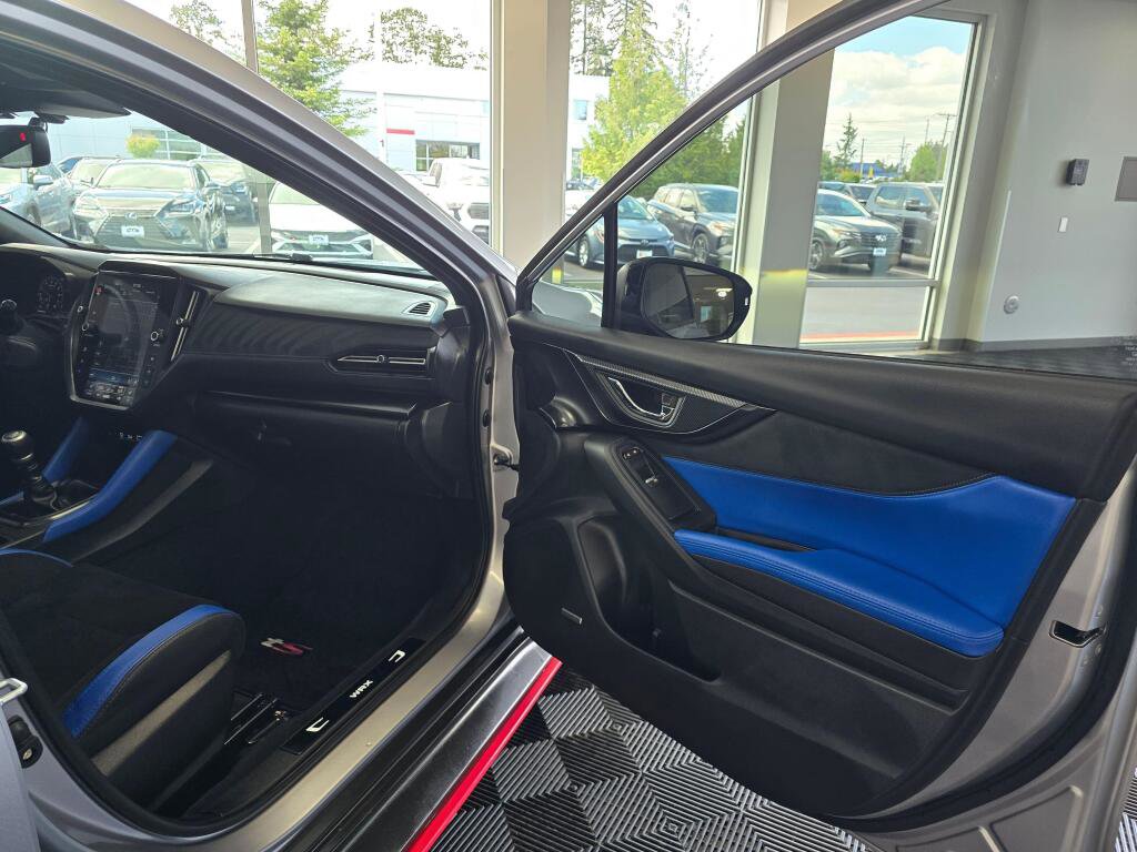 Used 2025 Subaru WRX tS AWD/4WD image 43