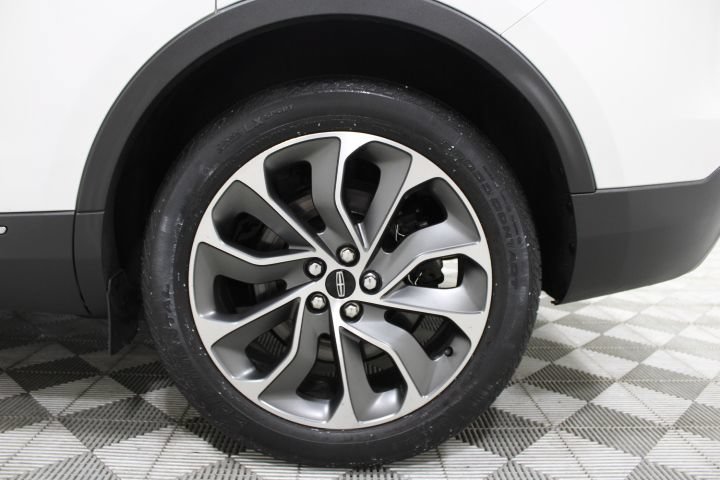 Used 2022 Lincoln Nautilus Reserve AWD/4WD image 51