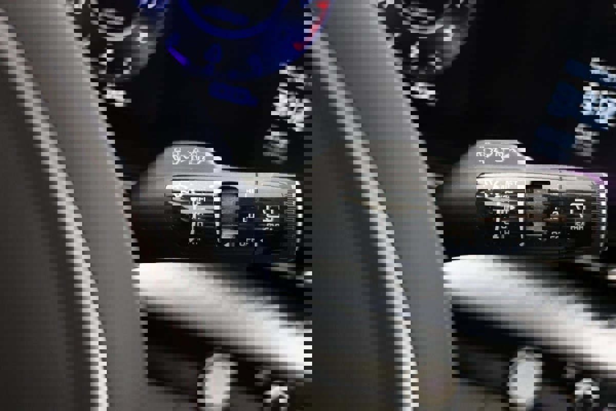 Used 2024 Kia Carnival SX Prestige image 27