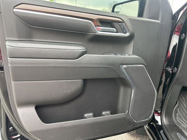 Used 2024 Chevrolet Silverado 1500 LT Trail Boss image 11