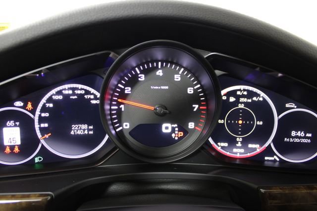 Certified 2023 Porsche Panamera 4 Platinum Edition image 18