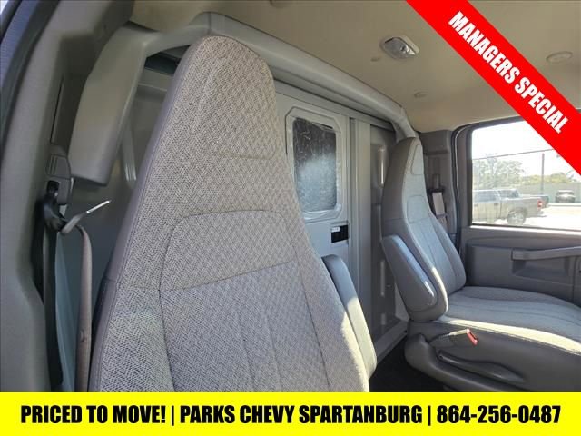 New 2025 Chevrolet Express 3500 w/ Power Convenience Package image 22