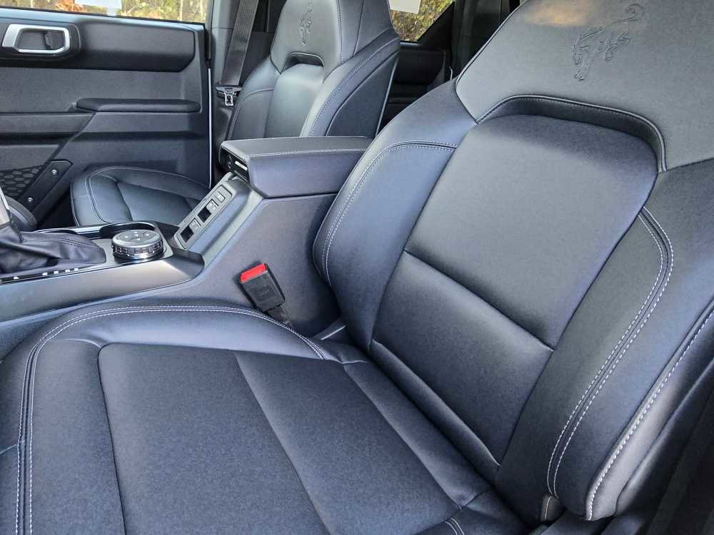 New 2025 Ford Bronco Badlands w/ Sasquatch Package image 15