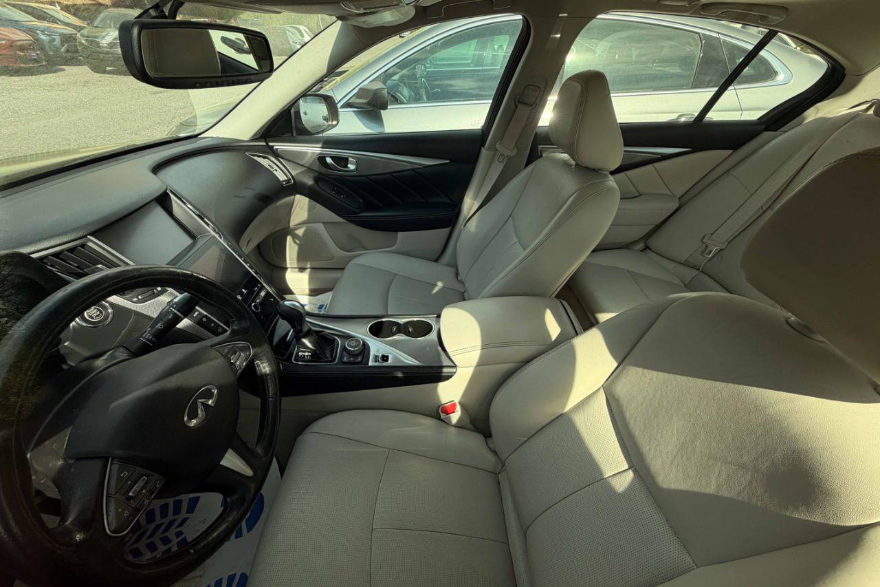 Used 2015 INFINITI Q50 Premium w/ Navigation Package AWD/4WD image 14