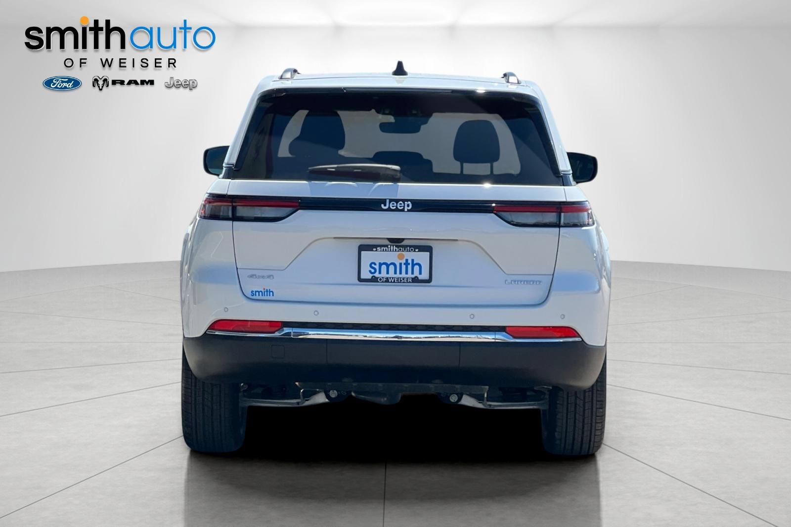 New 2026 Jeep Grand Cherokee Laredo X AWD/4WD image 7