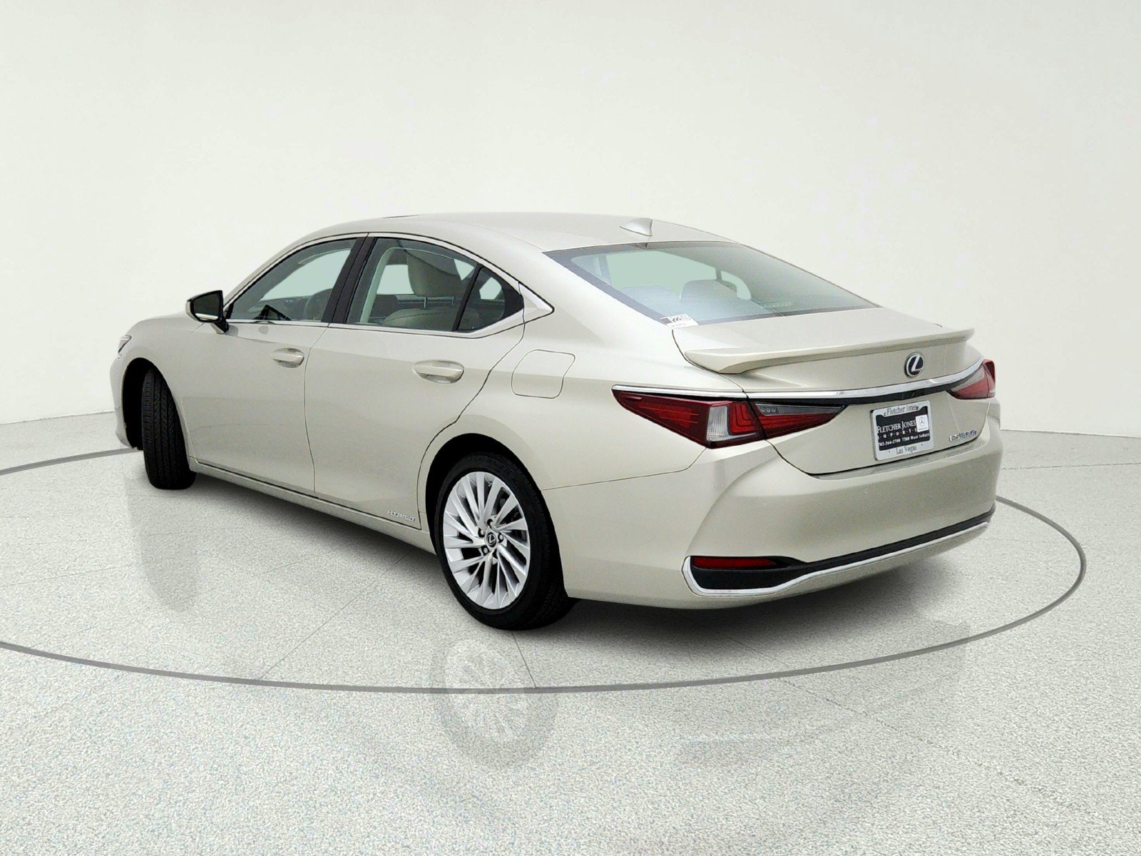 Used 2019 Lexus ES 300h w/ Accessory Package 2 FWD image 12